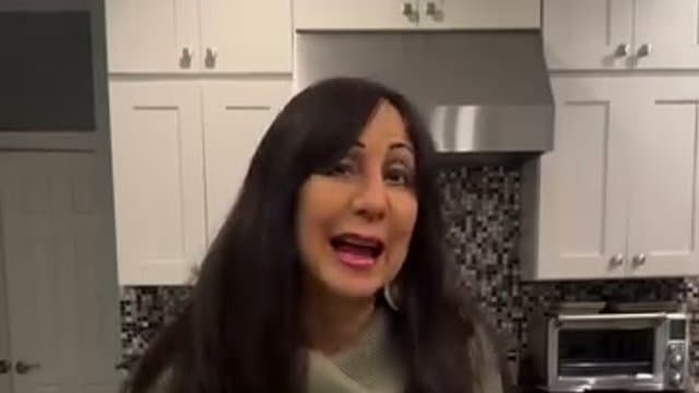 Day 10 of Detox: Recipe Contest and Balsamic Carrot Soup